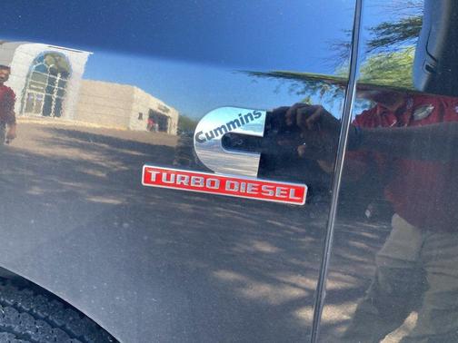 2024 RAM 3500 Big Horn Crew Cab 4x4 8' Box