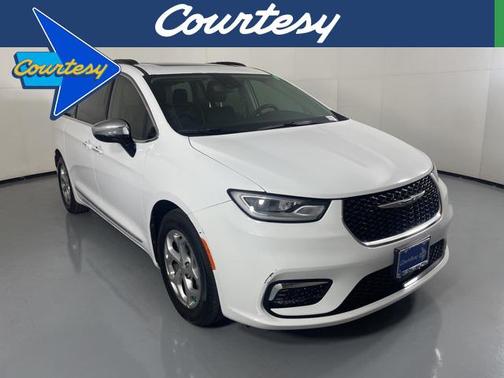 2023 Chrysler Pacifica Limited