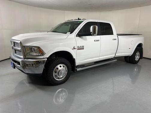 2018 RAM 3500 Laramie Crew Cab 4x4 8' Box