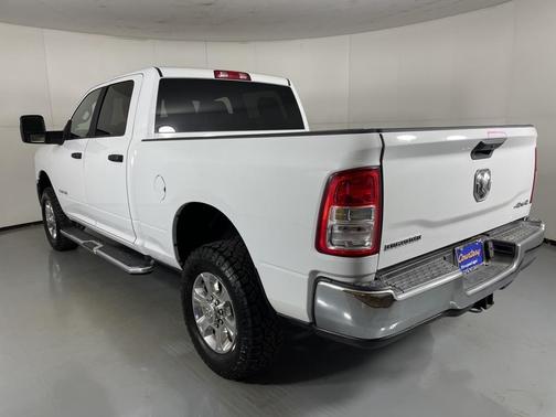 2023 RAM 2500 Big Horn Crew Cab 4x4 6'4' Box