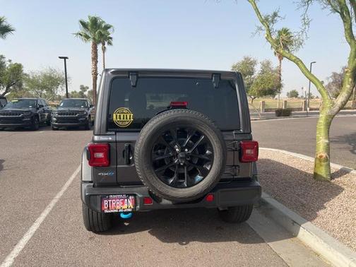 2022 Jeep Wrangler Unlimited 4xe Sahara