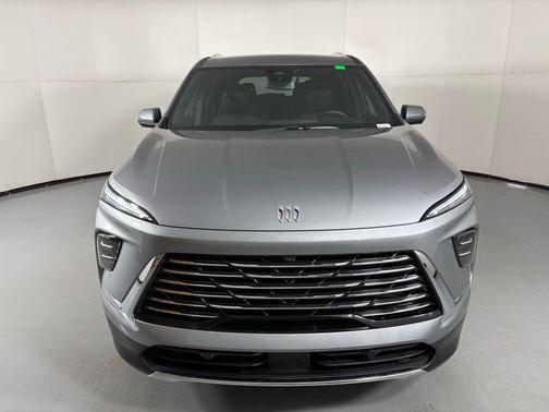 Moonstone Gray Metallic 2025 Buick Enclave Preferred FWD