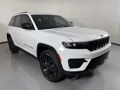 2025 Jeep Grand Cherokee Altitude