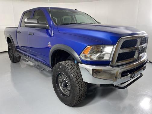 2018 RAM 2500 Tradesman Crew Cab 4x4 6'4' Box