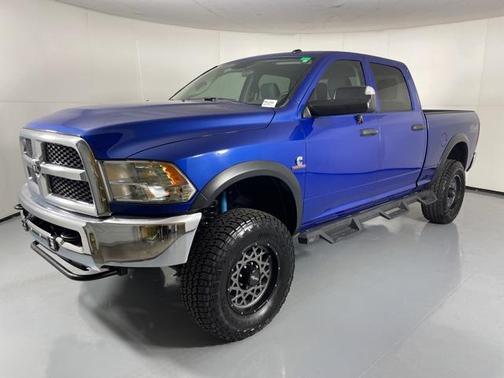 2018 RAM 2500 Tradesman Crew Cab 4x4 6'4' Box