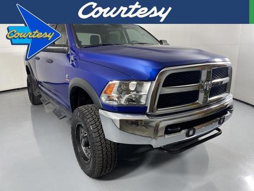 2018 RAM 2500 Tradesman Crew Cab 4x4 6'4' Box
