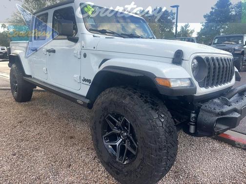 2024 Jeep Gladiator Sport S