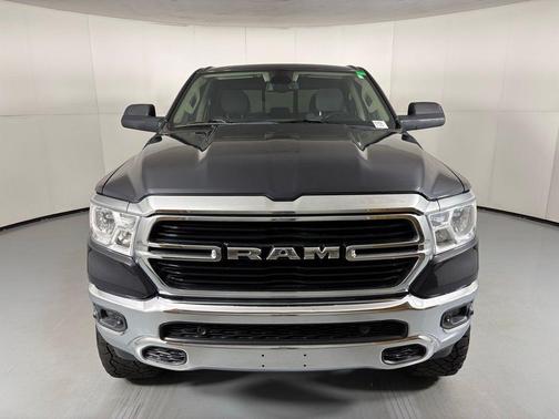 Maximum Steel Metallic Clearcoat 2019 RAM 1500 Big Horn