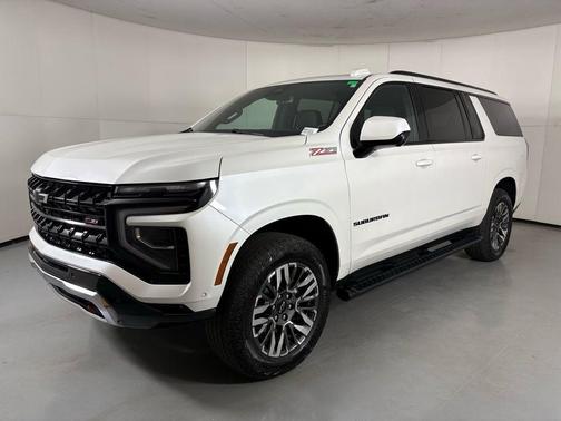 2025 Chevrolet Suburban 4WD Z71
