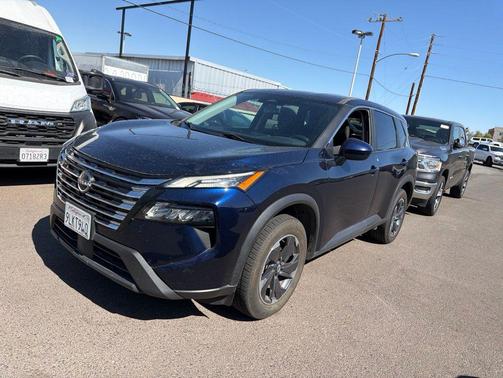 Deep Ocean Blue Pearl 2024 Nissan Rogue SV