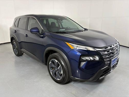 Deep Ocean Blue Pearl 2024 Nissan Rogue SV