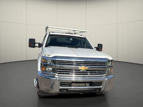2016 Chevrolet Silverado 3500 WT