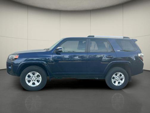 Nautical Blue Metallic 2024 Toyota 4Runner SR5 Premium