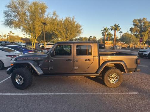 2024 Jeep Gladiator Mojave