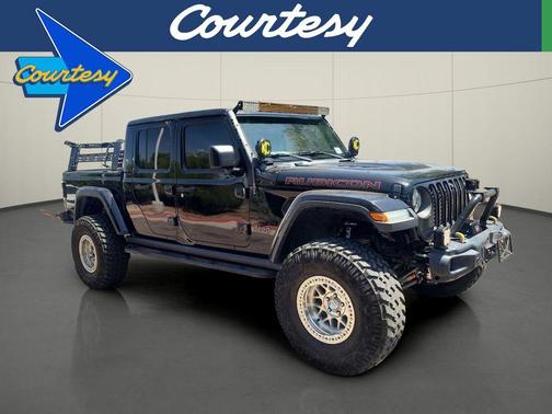 Black Clearcoat 2020 Jeep Gladiator Rubicon