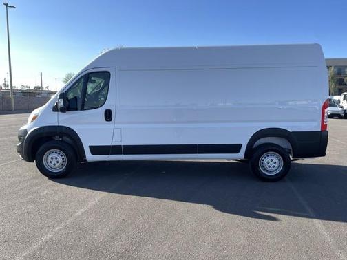 2025 RAM ProMaster 2500 Tradesman