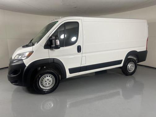 2025 RAM ProMaster 1500 Low Roof