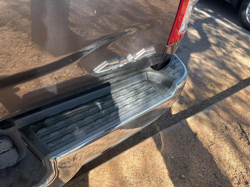 2022 RAM 2500 Tradesman Crew Cab 4x4 6'4' Box