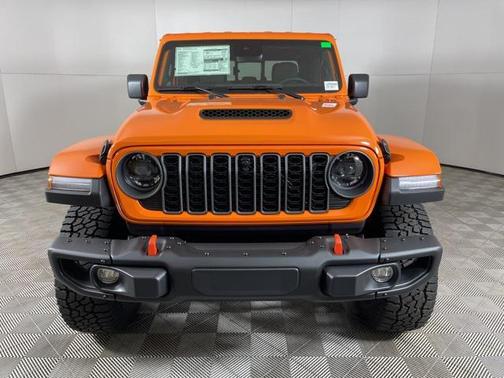 2025 Jeep Gladiator Mojave X