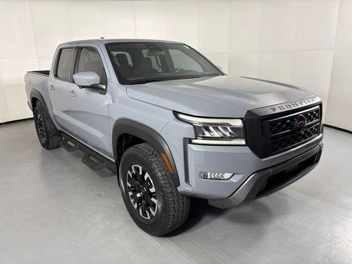 Boulder Grey Pearl 2022 Nissan Frontier PRO-4X