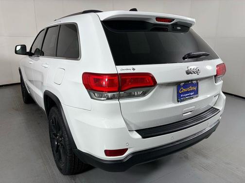 2018 Jeep Grand Cherokee Laredo E