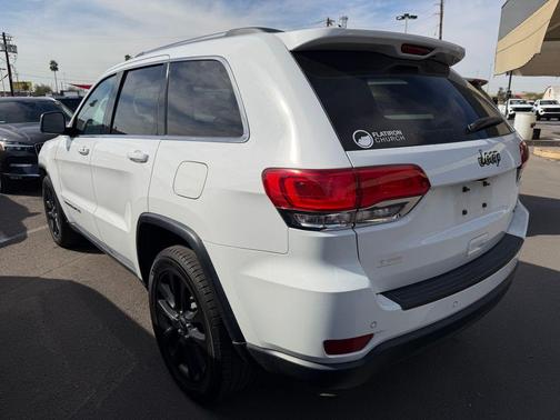 2018 Jeep Grand Cherokee Laredo E