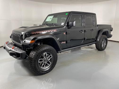 2025 Jeep Gladiator Mojave X