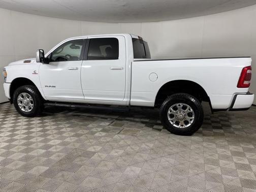 2023 RAM 2500 Laramie Crew Cab 4x4 6'4' Box