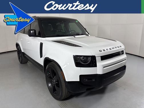 2025 Land Rover Defender 110 P400 X-Dynamic SE