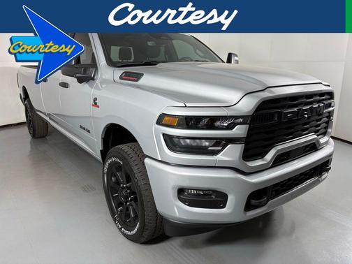 2026 RAM 3500 Big Horn Crew Cab 4x4 8' Box