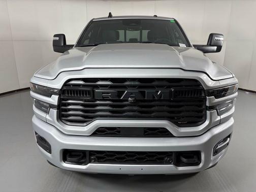 2026 RAM 3500 Big Horn Crew Cab 4x4 8' Box