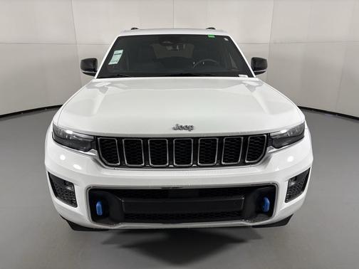 2022 Jeep Grand Cherokee 4xe Overland