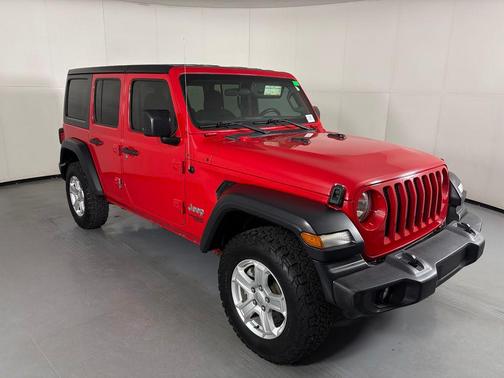 Firecracker Red Clearcoat 2018 Jeep Wrangler Unlimited Sport