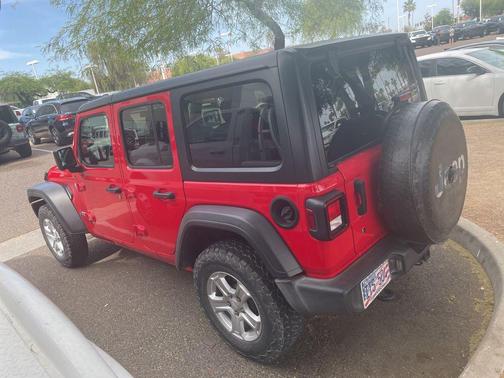 Firecracker Red Clearcoat 2018 Jeep Wrangler Unlimited Sport