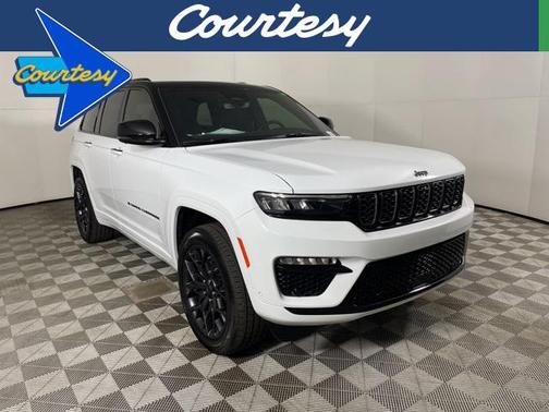 2025 Jeep Grand Cherokee Summit