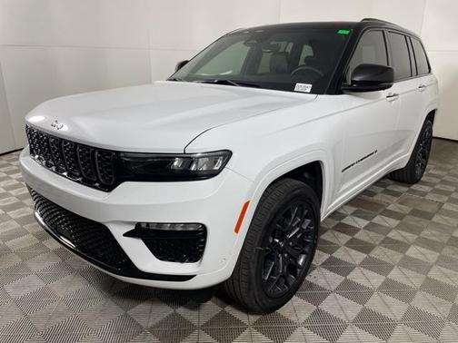 2025 Jeep Grand Cherokee Summit