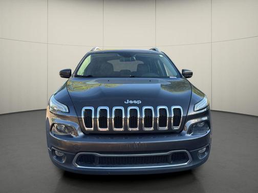 Granite Crystal Metallic Clearcoat 2014 Jeep Cherokee Limited