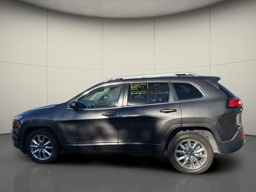 Granite Crystal Metallic Clearcoat 2014 Jeep Cherokee Limited