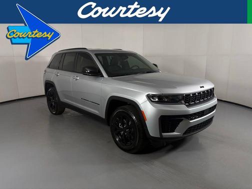 2026 Jeep Grand Cherokee Altitude