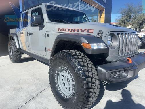 2021 Jeep Gladiator Mojave 4X4