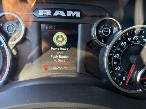 2020 RAM 3500 Tradesman Crew Cab 4x2 6'4' Box