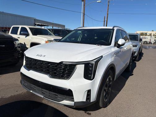 2024 Kia Sorento S