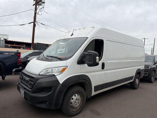 Bright White Clearcoat 2023 RAM ProMaster 2500 High Roof