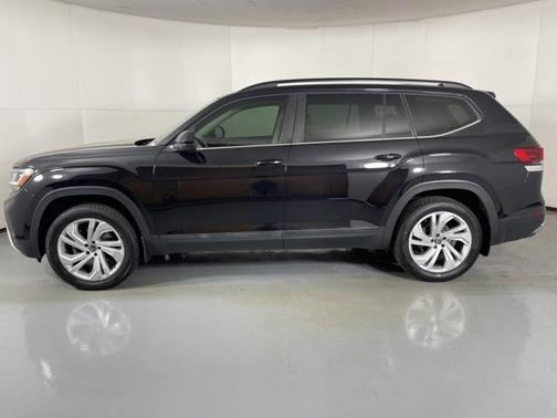 2021 Volkswagen Atlas 3.6L SE w/Technology