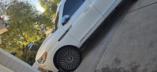 2022 Lincoln Navigator Black Label