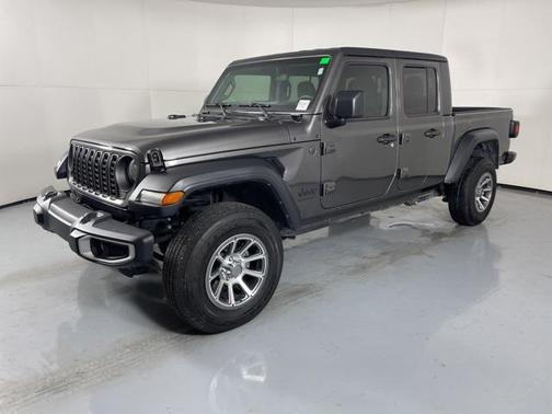 2024 Jeep Gladiator Sport