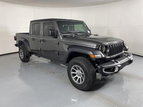 2024 Jeep Gladiator Sport