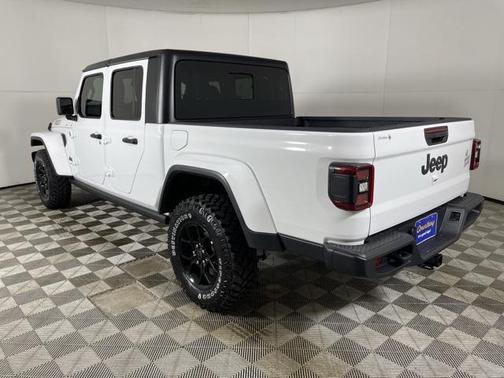 2025 Jeep Gladiator Willys