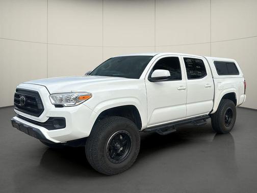 2022 Toyota Tacoma SR