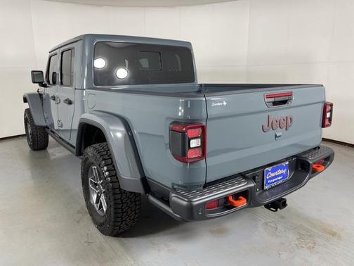 2025 Jeep Gladiator Mojave X